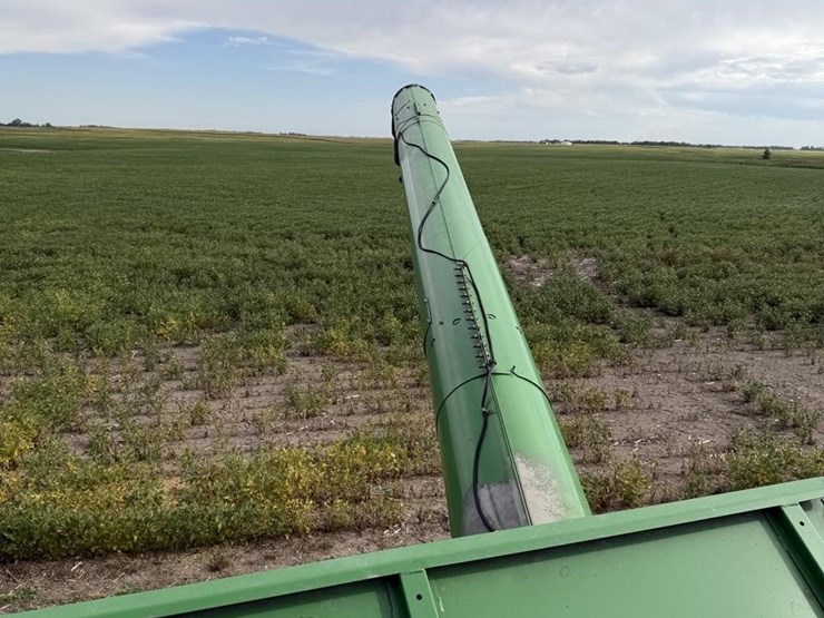 2011-john-deere-9770-sts-image-107