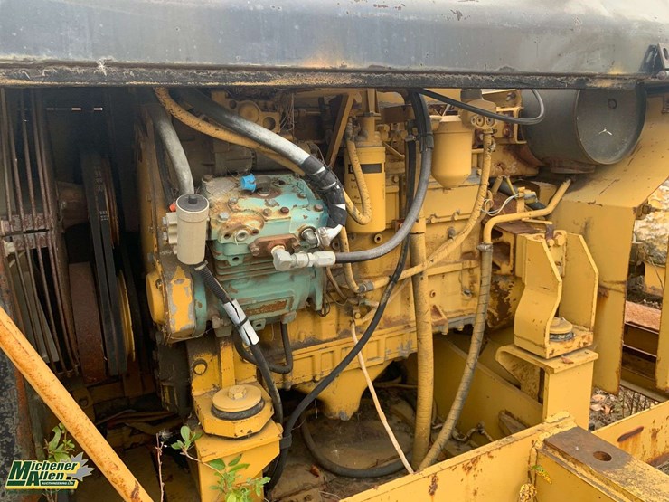 caterpillar-320-image-20