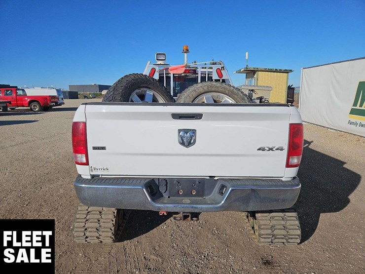 2010-dodge-ram-2500-image-6