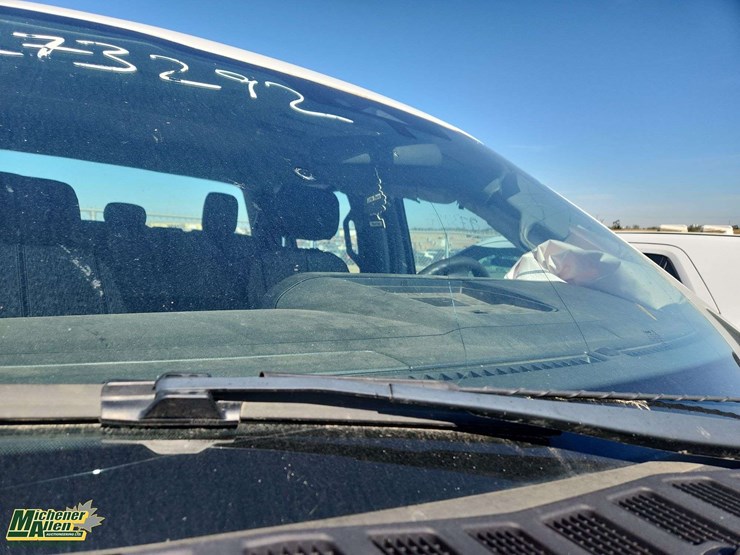 2023-ford-f250-image-31