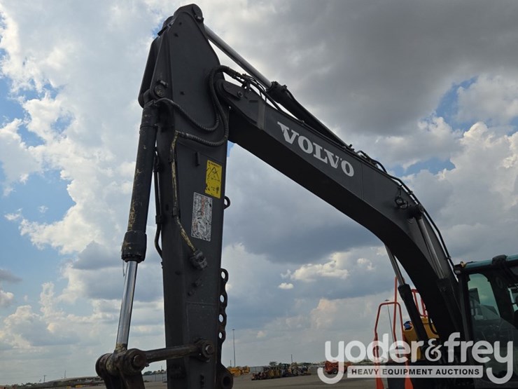 2021-volvo-ec200el-image-29