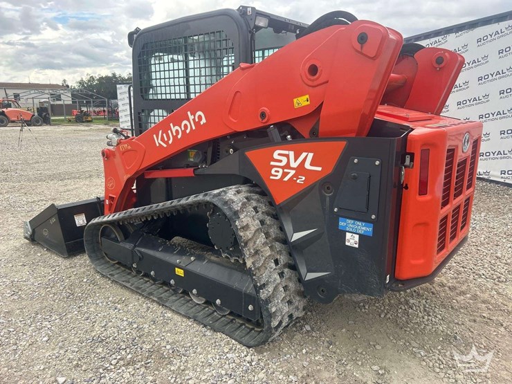 2023-kubota-svl97-2-image-38