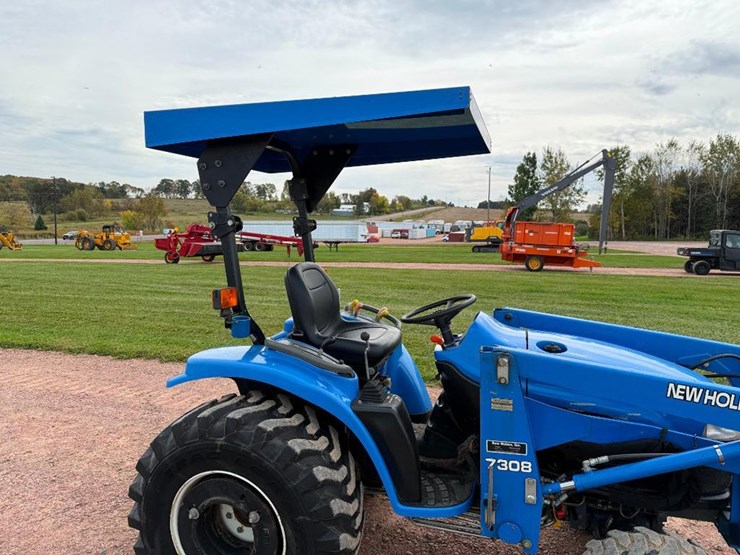 new-holland-tc25d-image-18