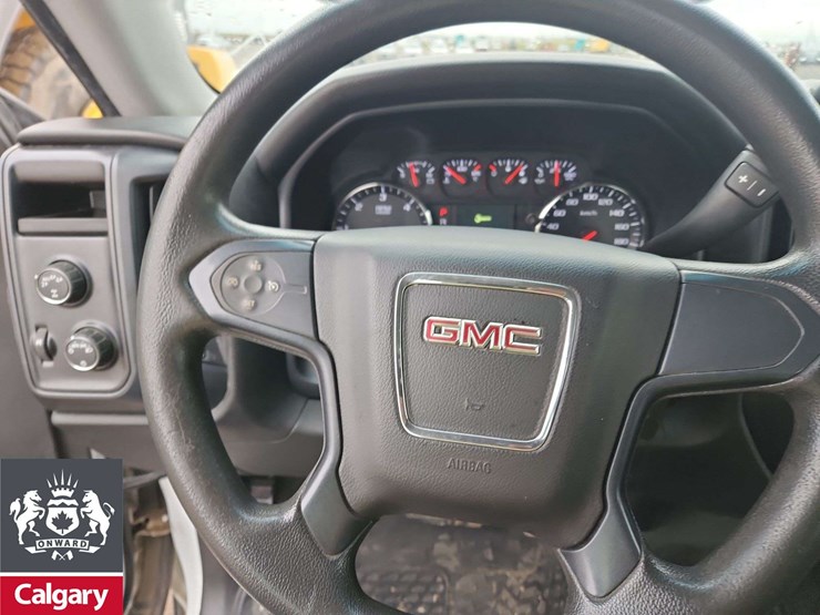2017-gmc-sierra-1500-image-18