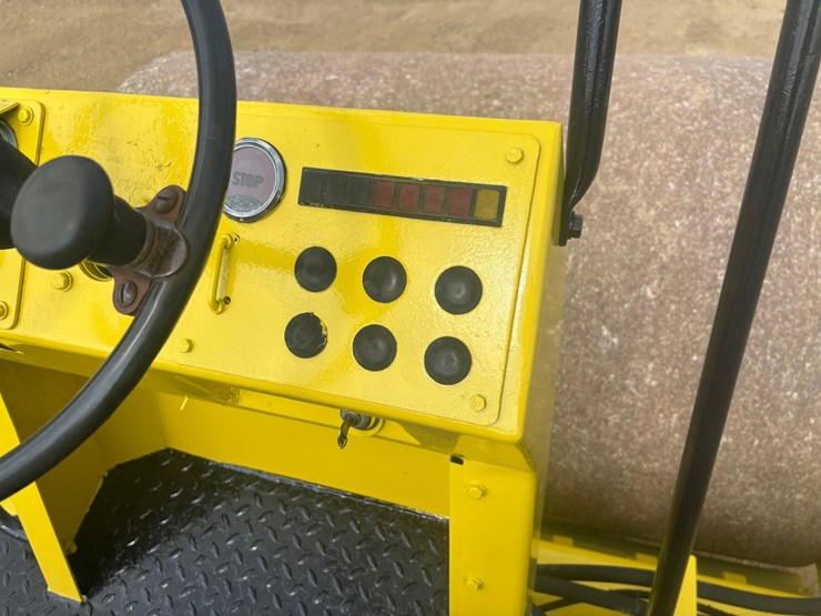 bomag-bw213d-image-43