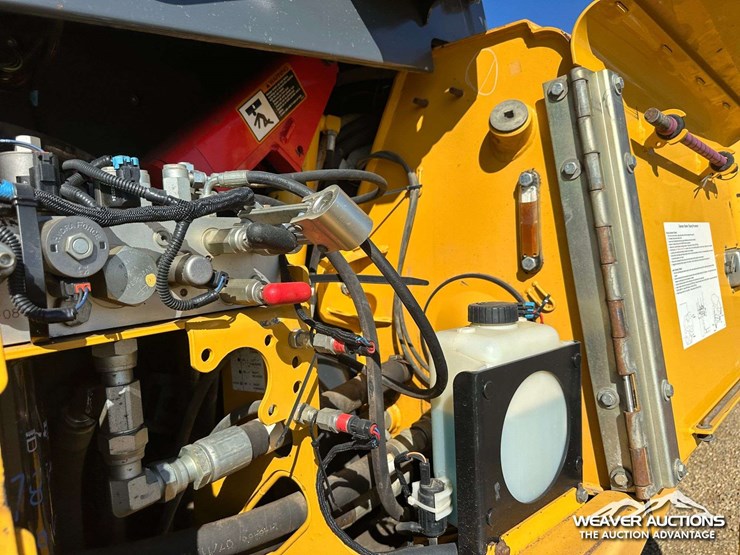 john-deere-10-image-57