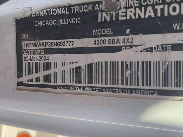 2005-international-durastar-4300-image-28