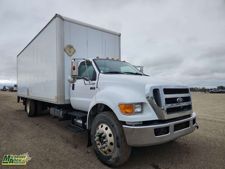 2008-ford-f750-image-2