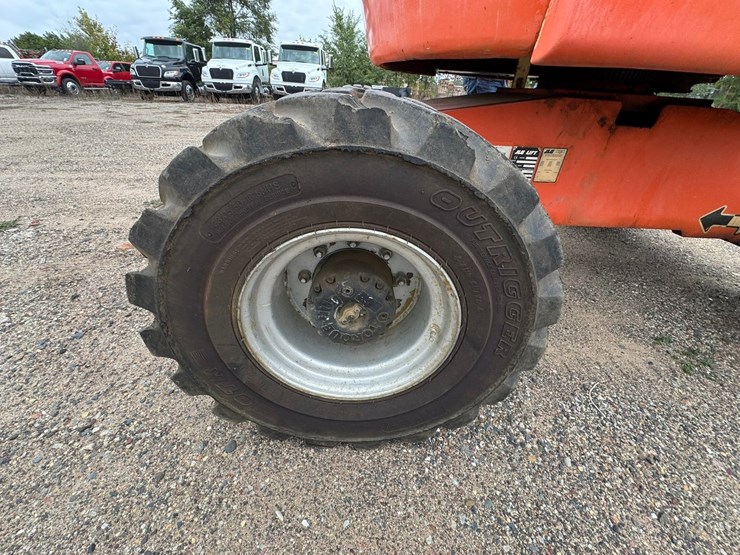 2005-jlg-450aj-image-57