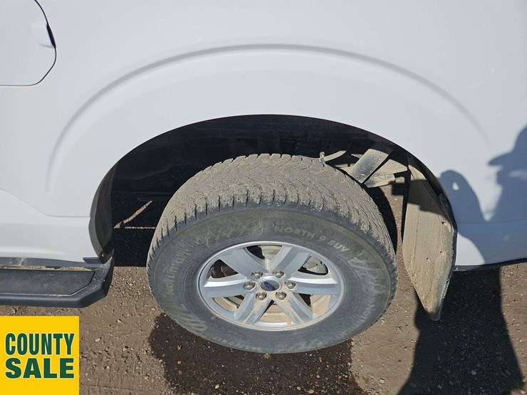 2021-ford-f150-image-10