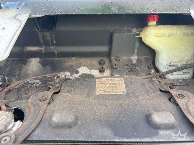 2017-bobcat-4x4-gas-utility-cart-image-12