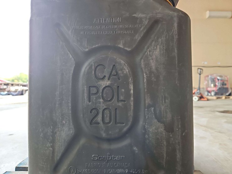 4-20l-diesel-fuel-cans-image-5