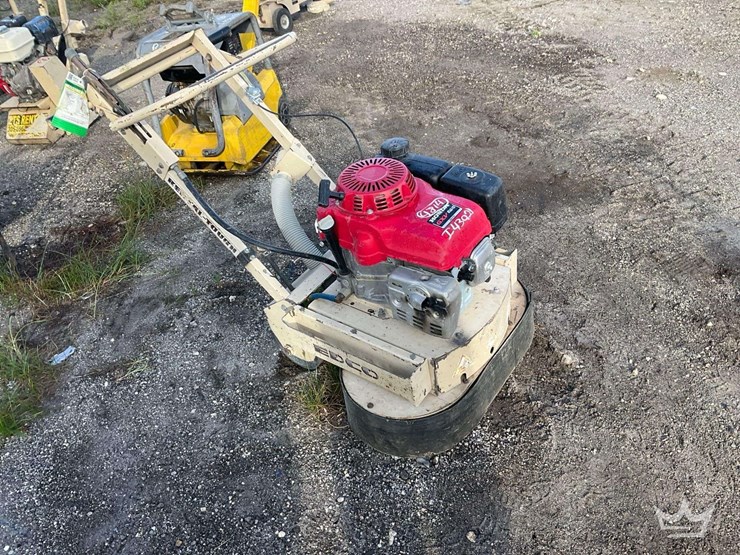 edco-2gc-ng-11h-magna-trap-gas-floor-grinder-image-2