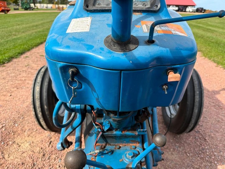 ford-3600-image-25