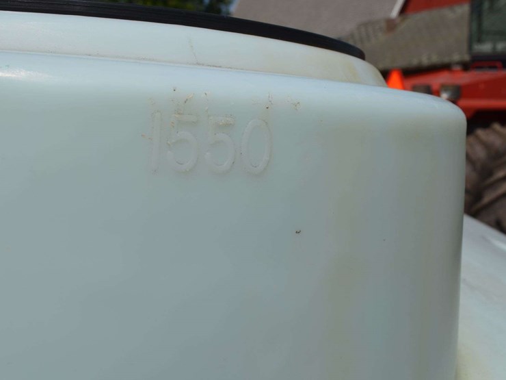 1500-gal-poly-tank-image-2