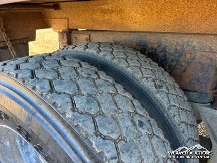 kenworth-t800-image-57
