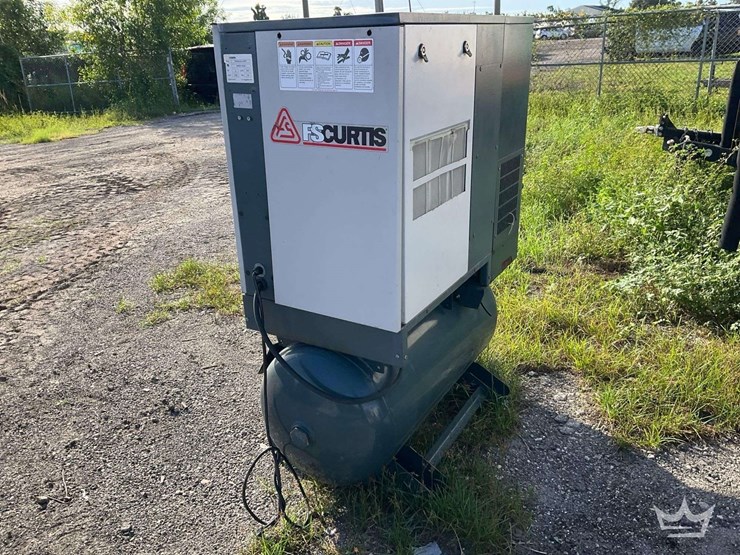 fs-curtis-125psi-air-compressor-image-4