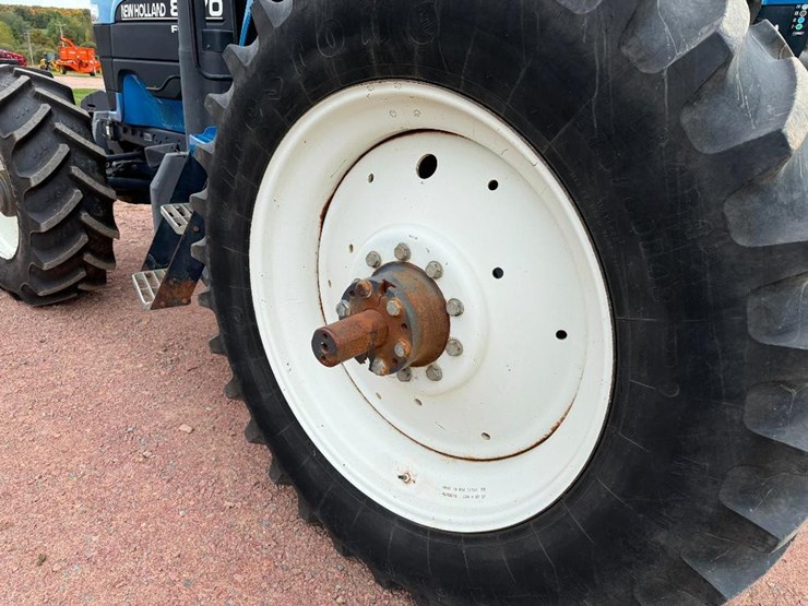 new-holland-8670-image-7