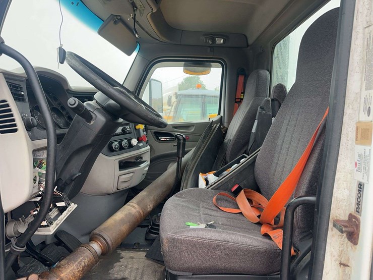 2018-peterbilt-579-image-20