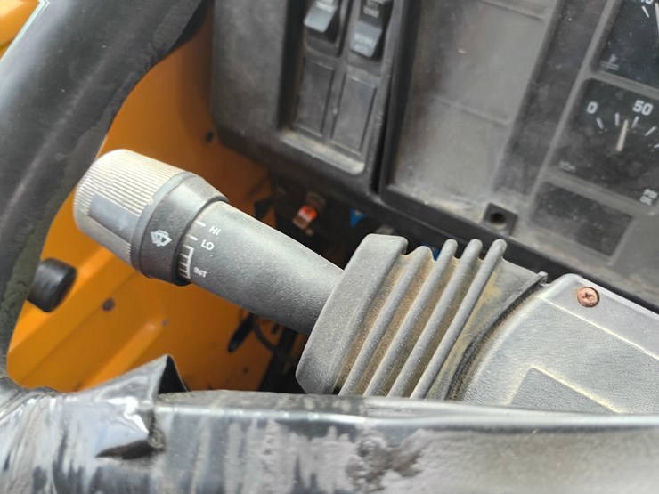 2000-international-4900-image-45