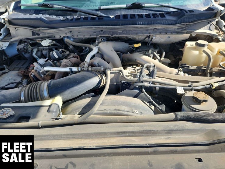 2023-ford-f550-image-23