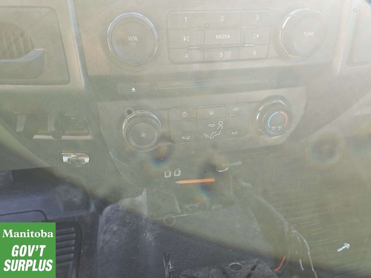 2017-ford-f550-image-22