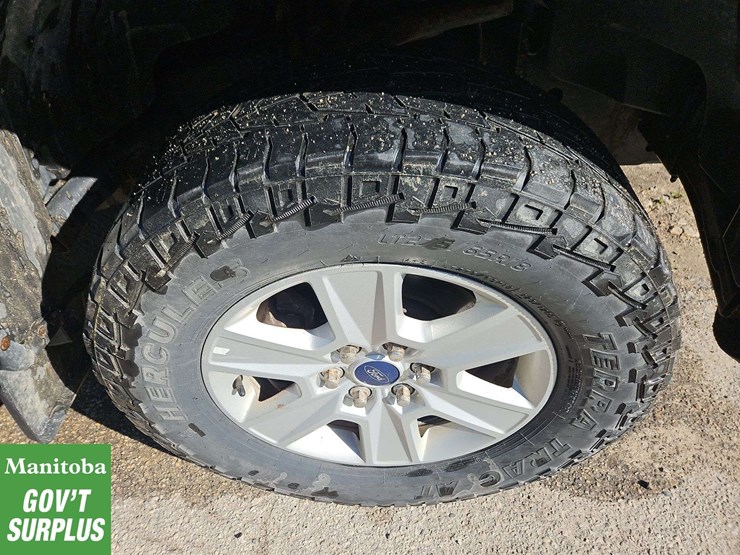 2016-ford-6.5-ft-image-12