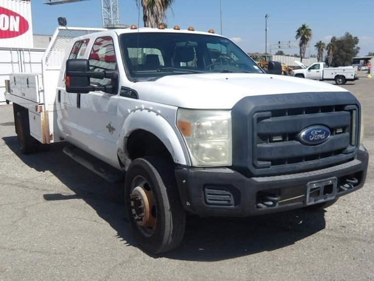 2016-ford-f550-image-2