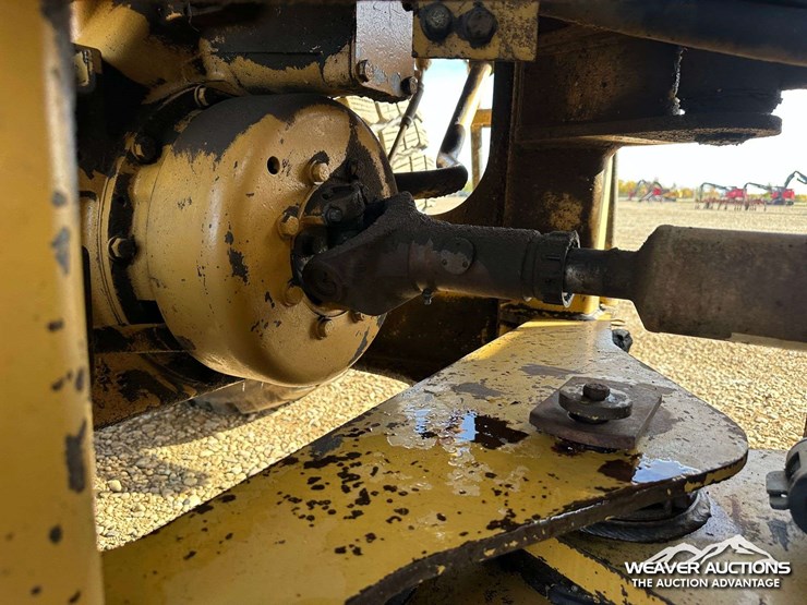 caterpillar-938f-image-46