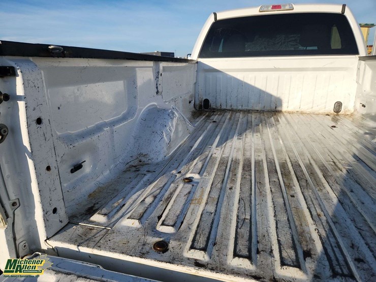 2013-ford-f150-image-28