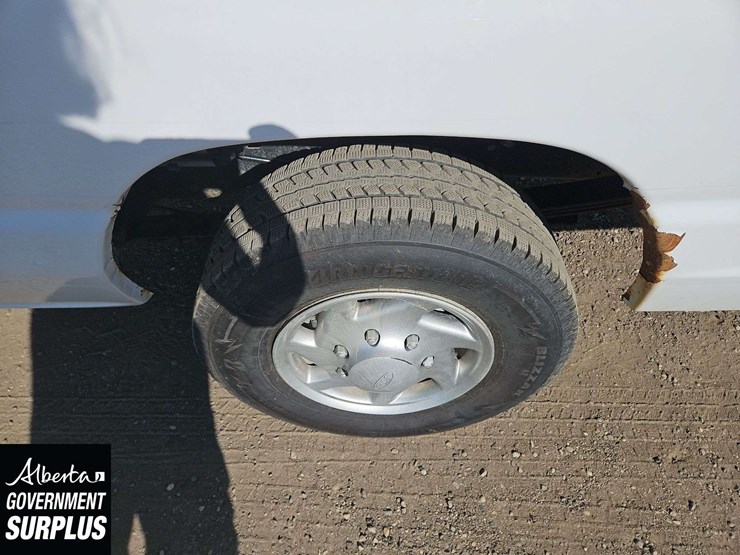 ford-e350-image-9