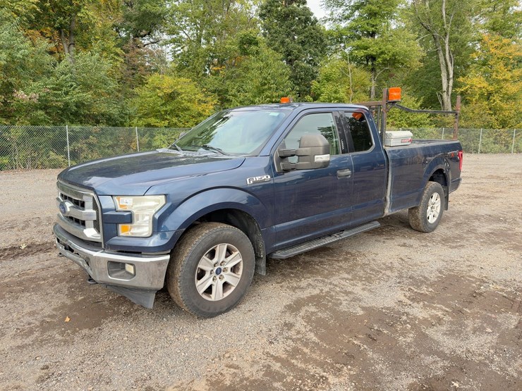 2017-ford-f150-xlt-image-1