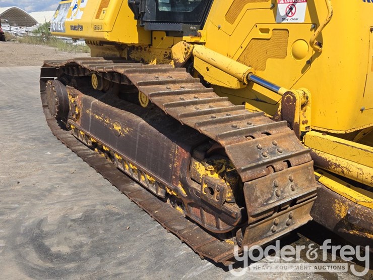2018-komatsu-d61ex-24-image-14