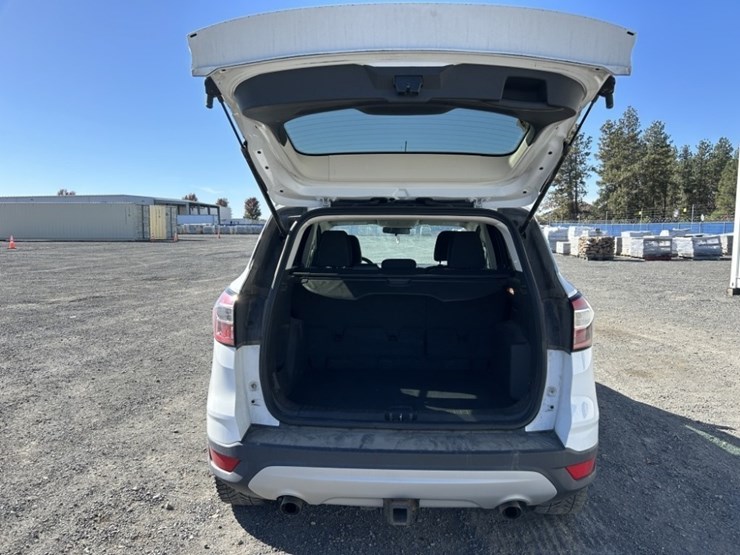 2017-ford-escape-image-27