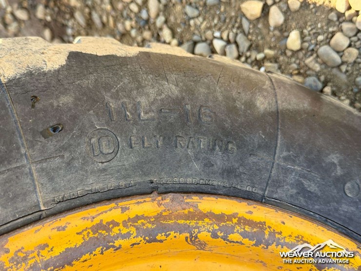 john-deere-10-image-44