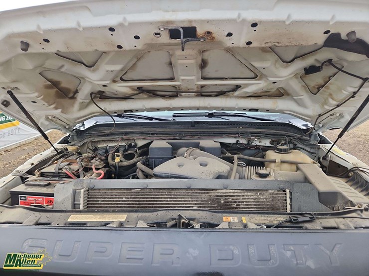 2011-ford-f250-image-29
