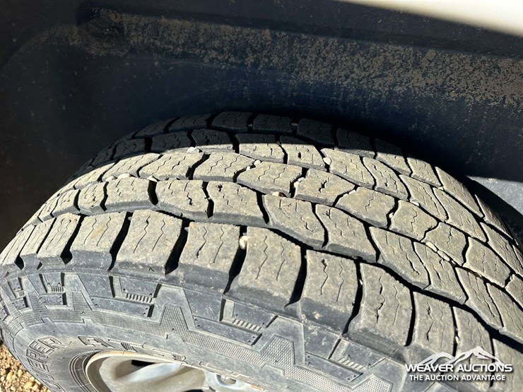 2012-dodge-ram-1500-image-40