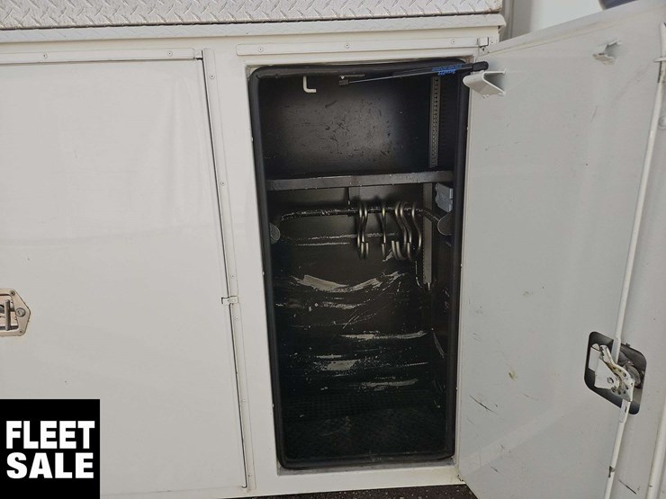 2015-international-durastar-4400-image-13