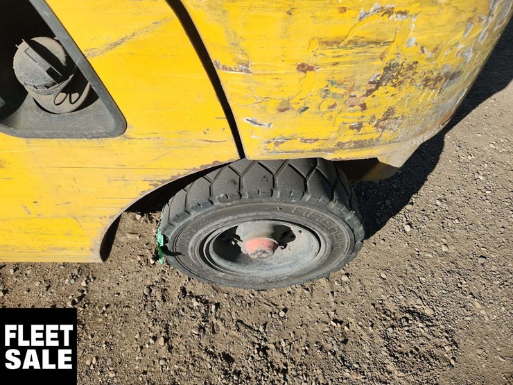 2008-komatsu-fg25t-16-image-8