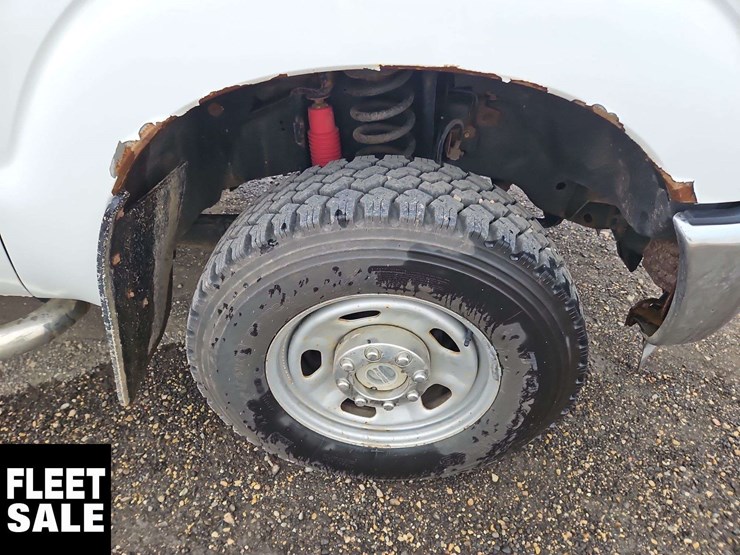 2015-ford-f350-image-12