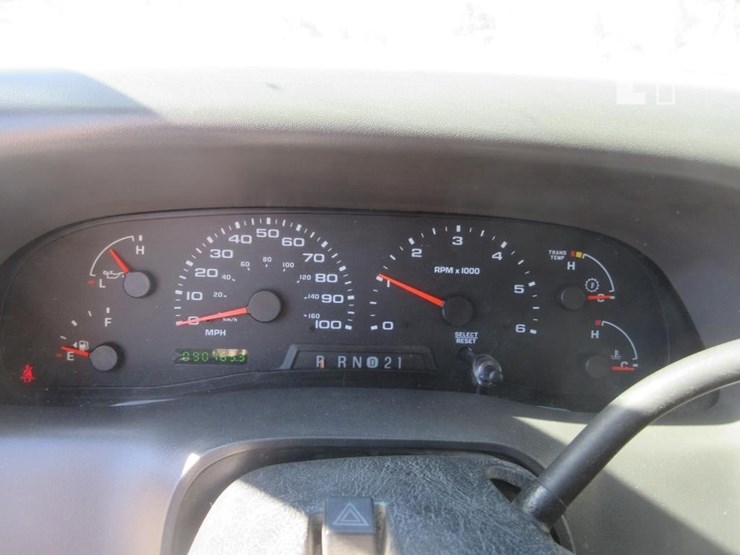 2003-ford-f550-image-9