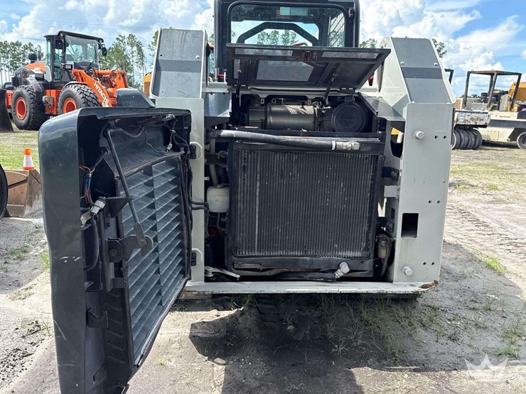 2018-takeuchi-tl12r2-image-34