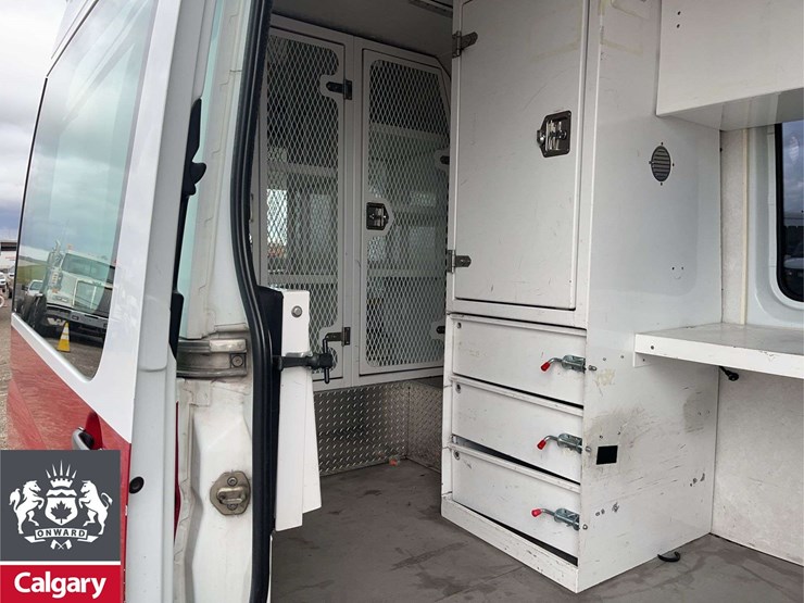 2008-dodge-sprinter-3500-image-14