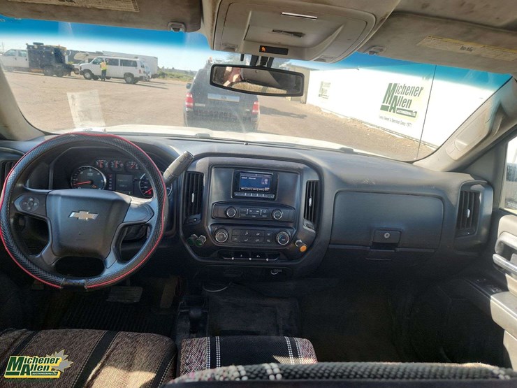 2014-chevrolet-silverado-1500-image-18