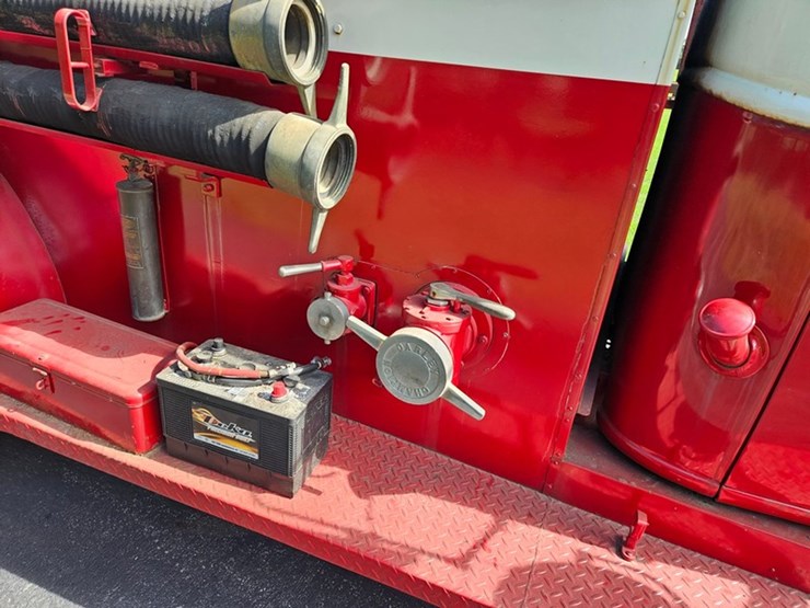 #2514-•-1947-gmc-ec-303-fire-truck-image-14