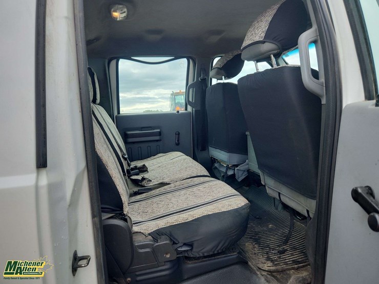 2012-ford-f350-image-16