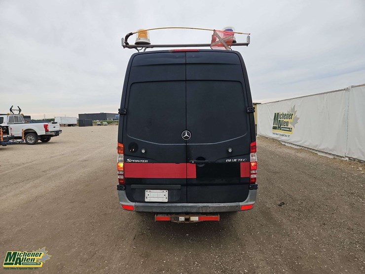 2013-mercedes-benz-sprinter-3500-image-6