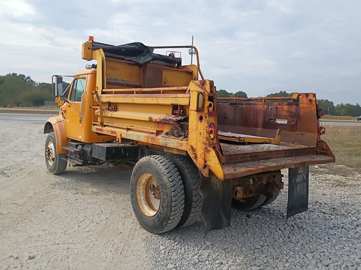 2000-international-4900-image-5