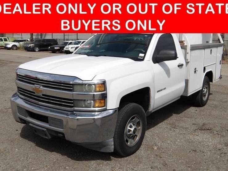 2015-chevrolet-2500-image-1