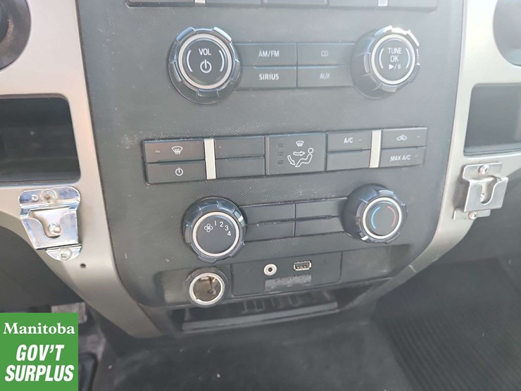 2012-ford-f150-image-18